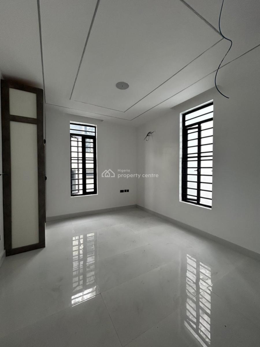5 Bedroom Fully Detached in Lekki Phase 1, Lekki Phase 1, Lekki, Lagos, Detached Duplex for Sale