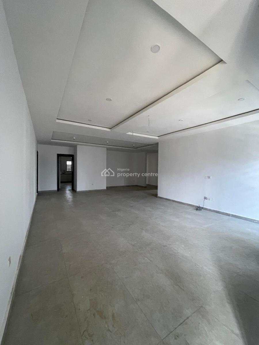 Beautiful 4 Bedroom Apartment Available, Lekki Phase 1, Lekki, Lagos, Flat / Apartment for Sale