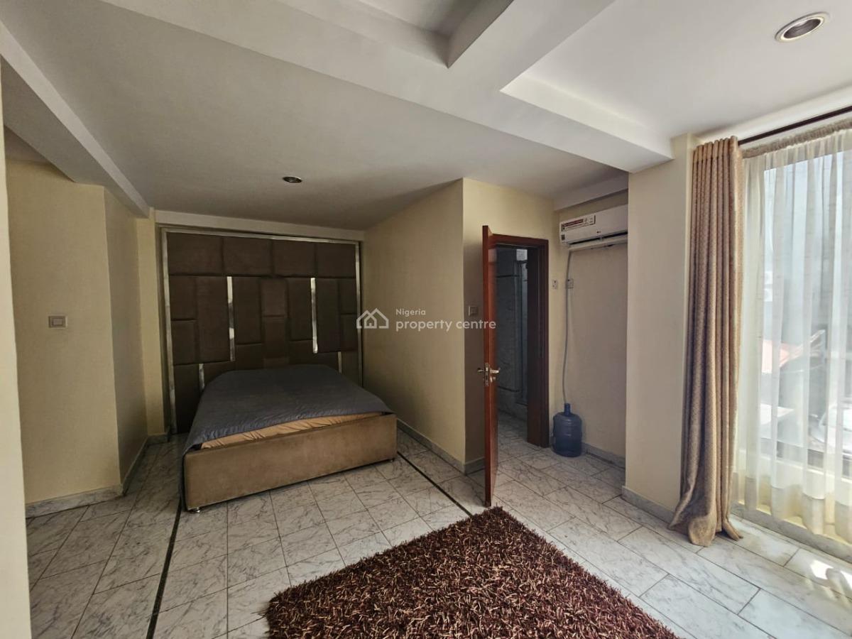 2 Bedroom Apartment with Bq, Victoria Island, Victoria Island (vi), Lagos, Block of Flats for Sale