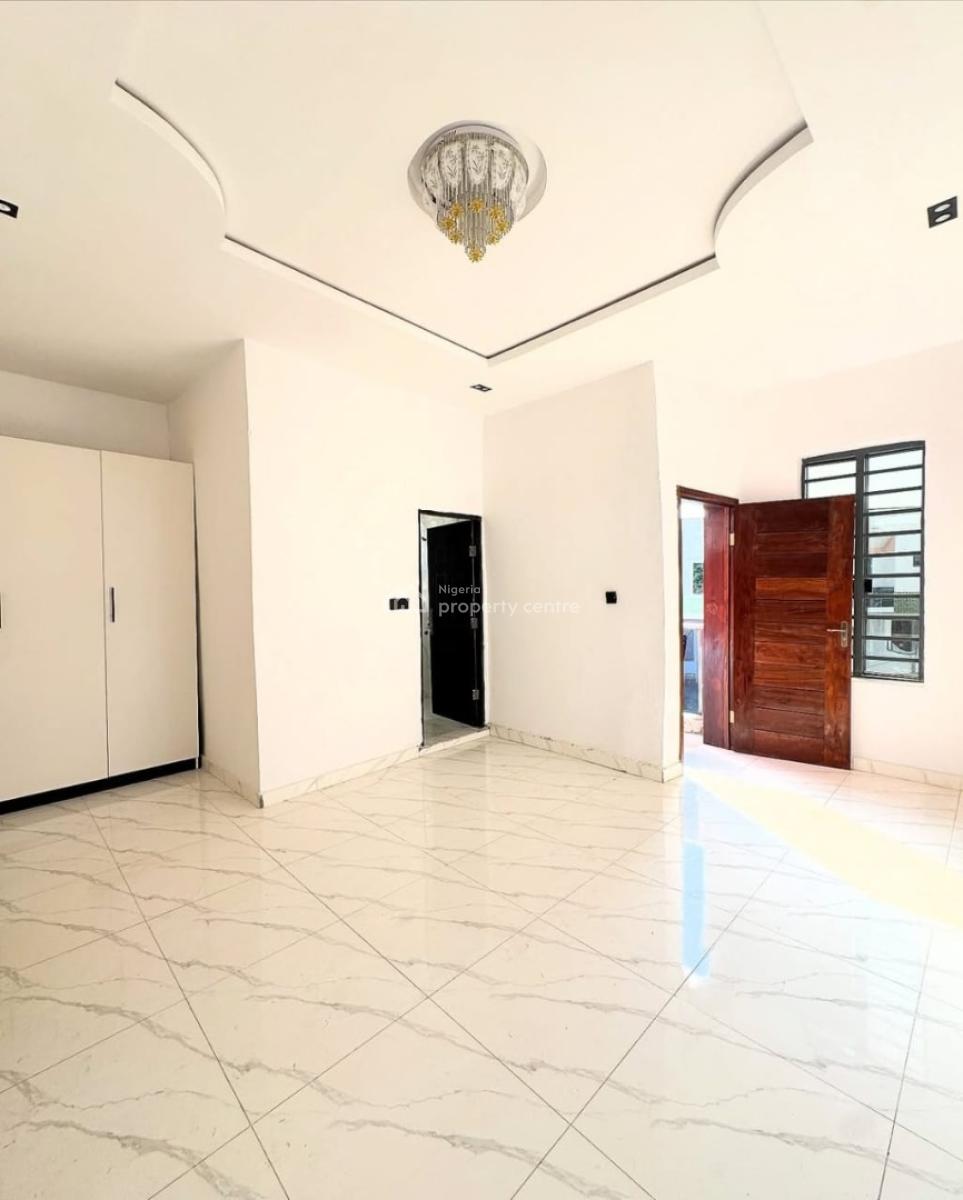 2 Bedroom Apartment with Bq, Victoria Island, Victoria Island (vi), Lagos, Block of Flats for Sale