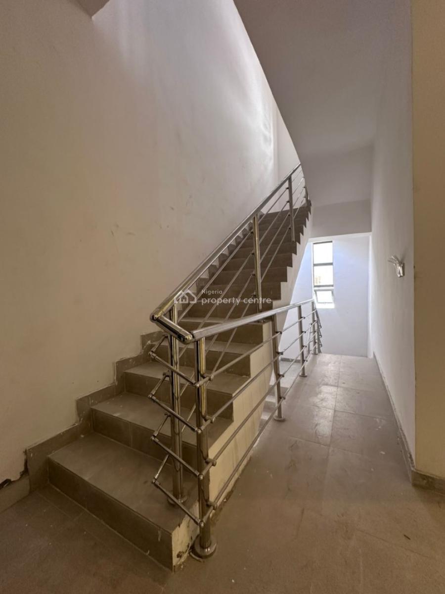 Spacious 4  Bedroom Terrace Duplex with Bq, Ologolo, Lekki, Lagos, Terraced Duplex for Sale