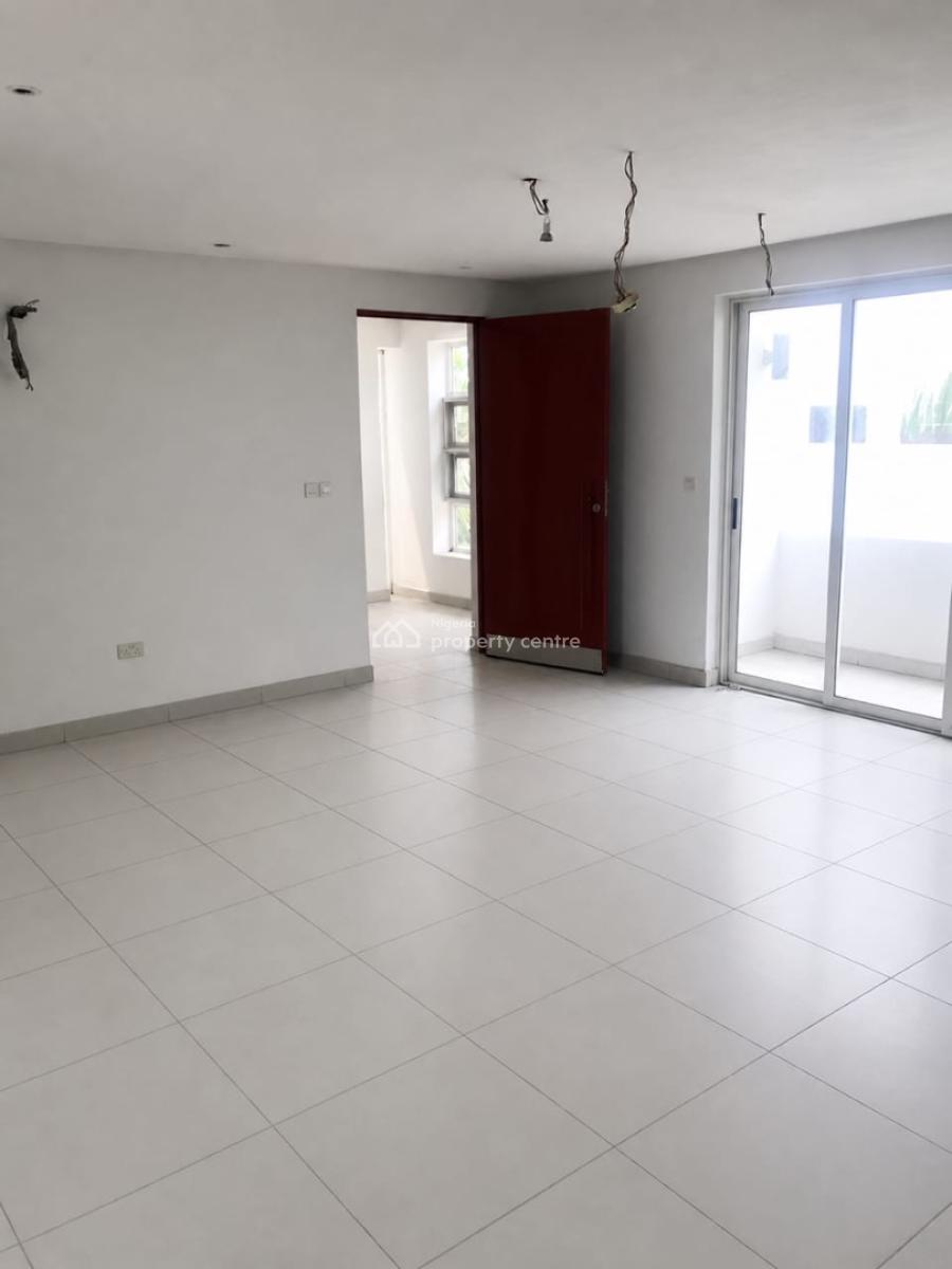 Decent and Spacious 2 Bedroom Apart, Fully Serviced, in a Secured, Agungi, Lekki, Lagos, Flat / Apartment for Rent