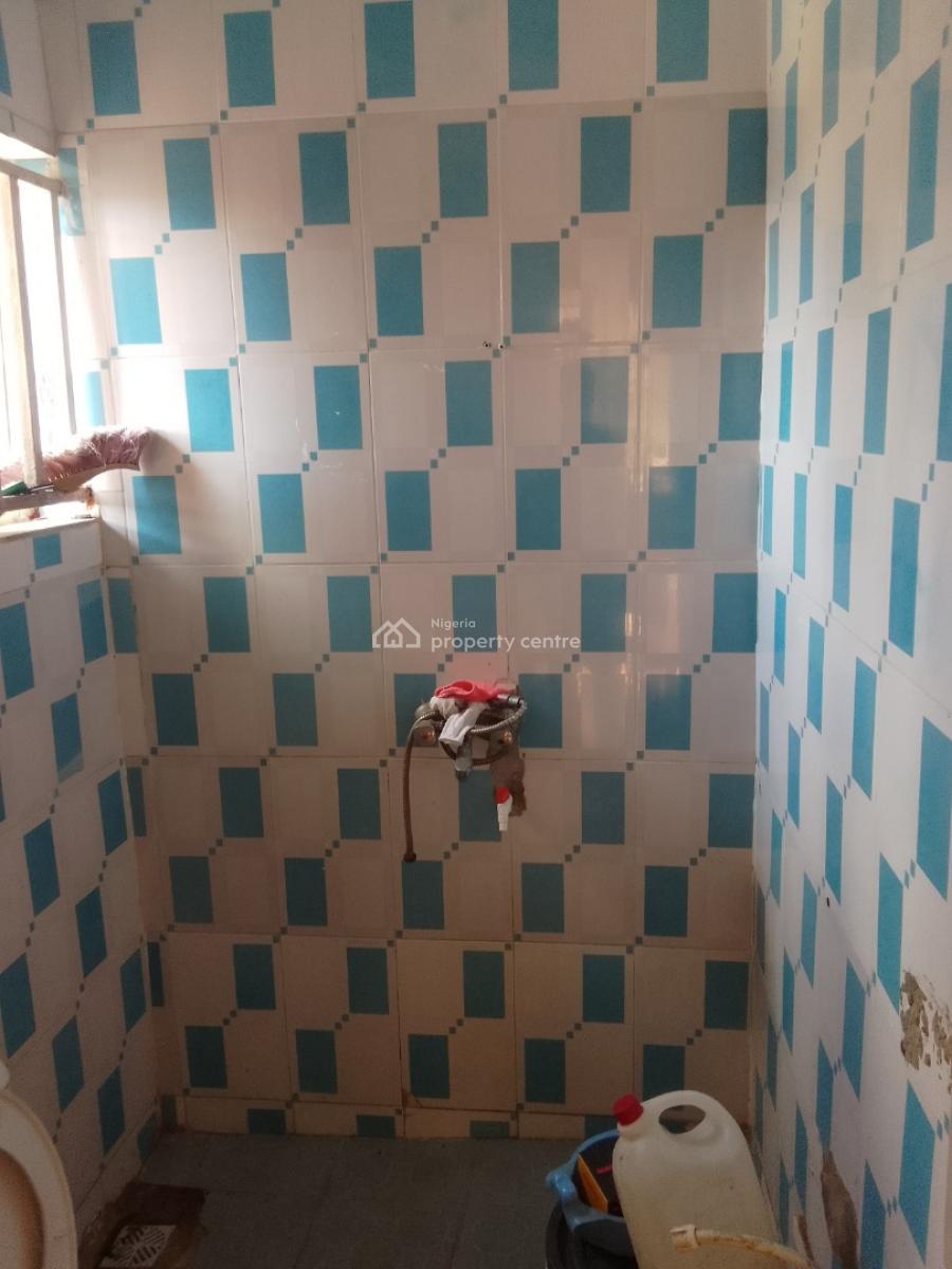2bedroom Apartment, Ogombo, Ajah, Lagos, Flat / Apartment for Rent
