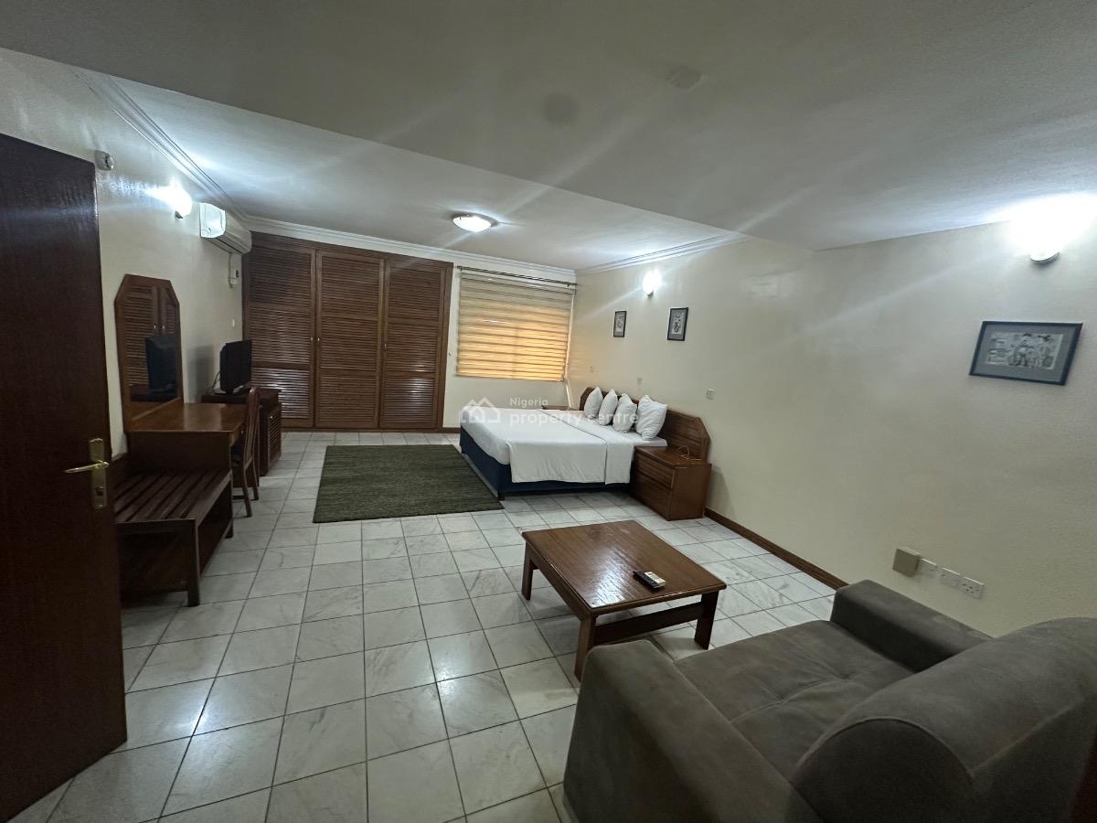 Fully Serviced & Furnished 1 Bedroom Apartment, Wuse 2, Abuja, Flat / Apartment for Rent