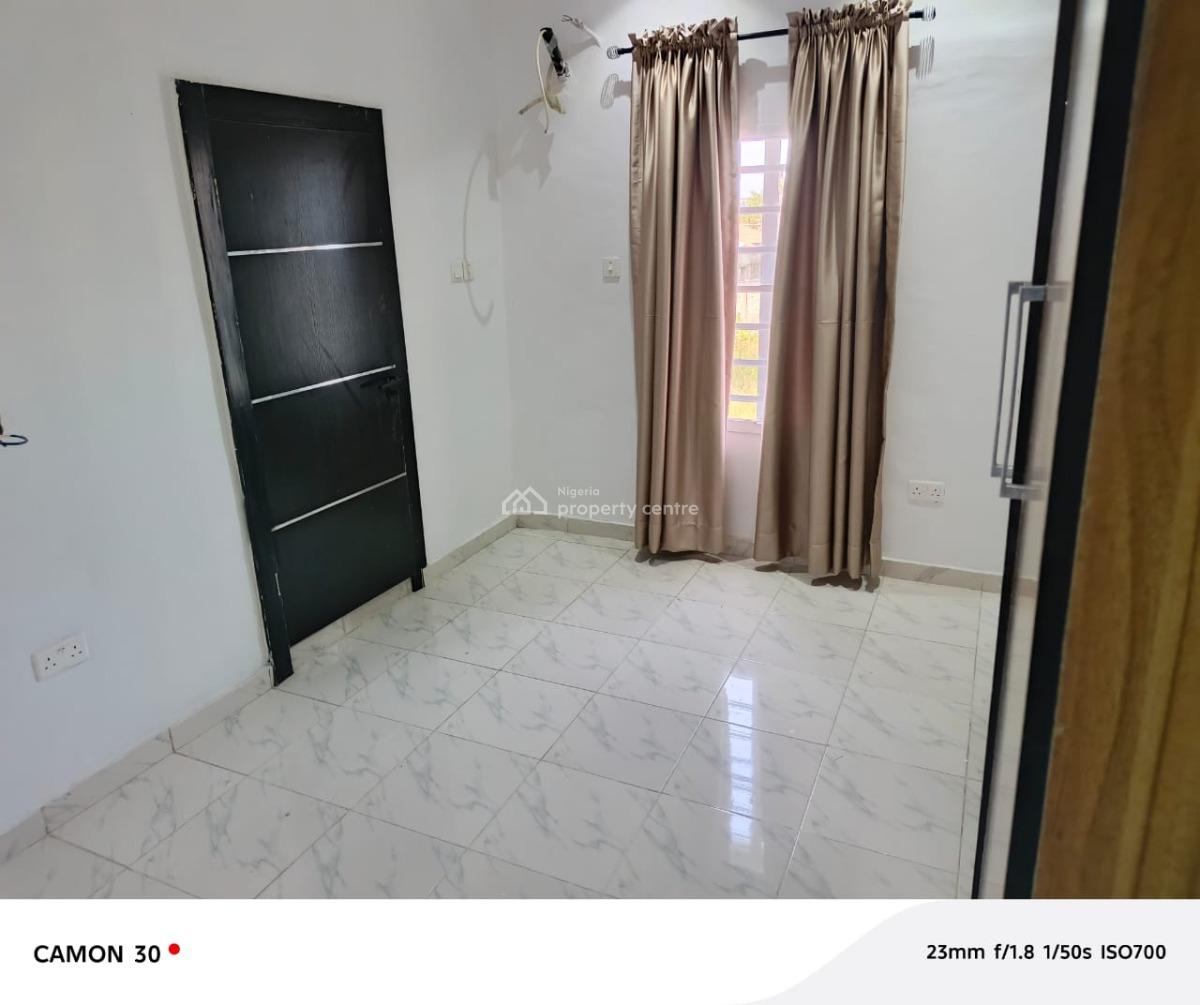 4-bedroom Partly Furnished Terrace with Inverter, Behind Atican Beachview Estate, Ajah, Lekki, Lagos, Ajah, Lagos, Terraced Duplex for Rent