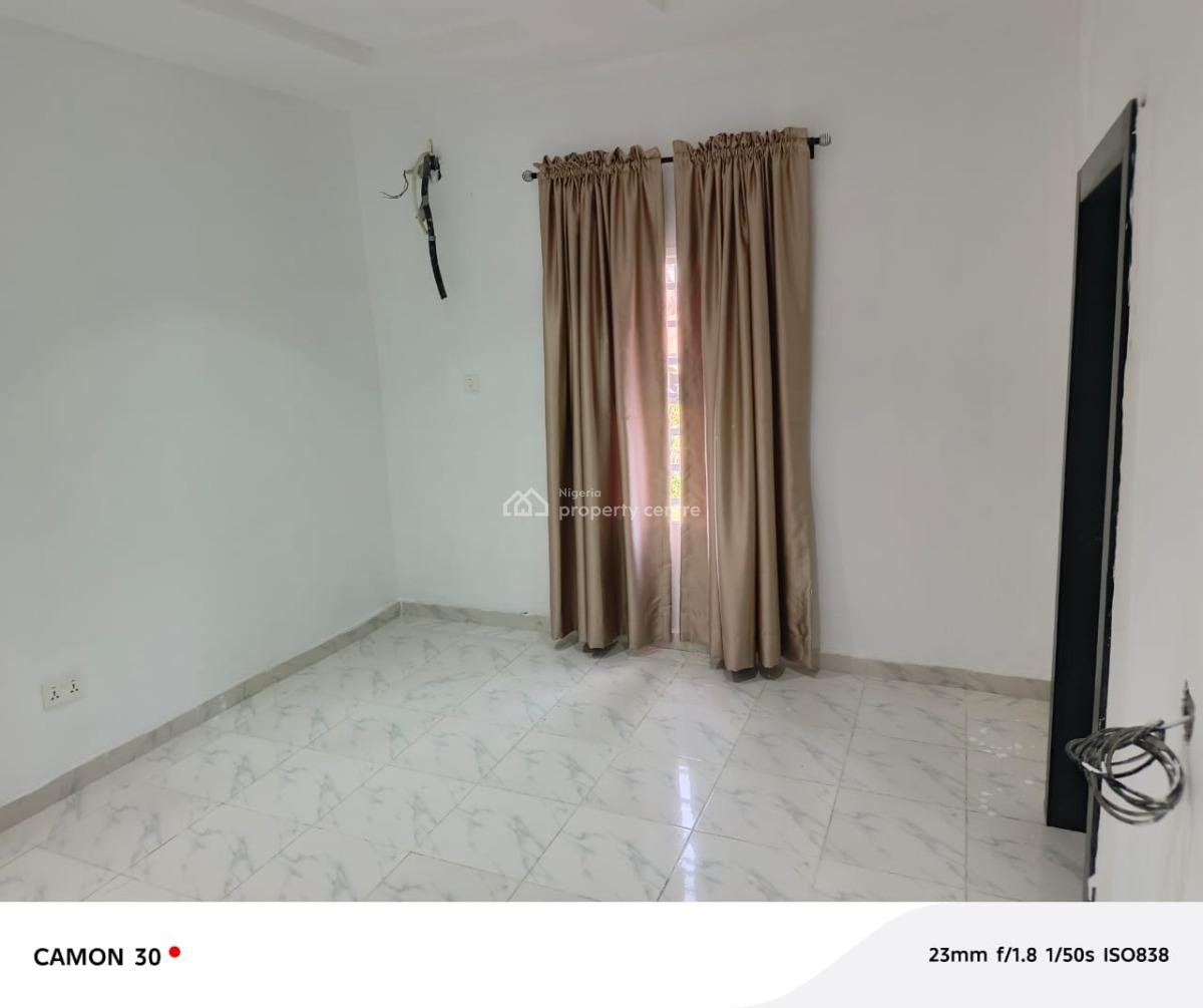 4-bedroom Partly Furnished Terrace with Inverter, Behind Atican Beachview Estate, Ajah, Lekki, Lagos, Ajah, Lagos, Terraced Duplex for Rent