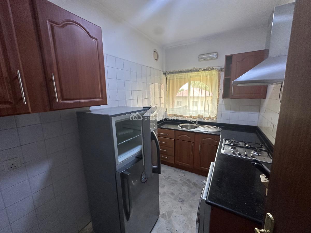 Fully Serviced & Furnished 1 Bedroom Apartment, Wuse 2, Abuja, Flat / Apartment for Rent