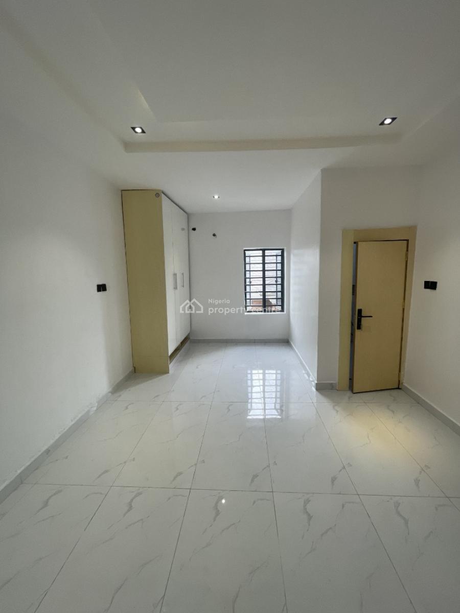 Super Luxury 2 Bedroom Apartment, Orchid, Lekki, Lagos, Flat / Apartment for Sale