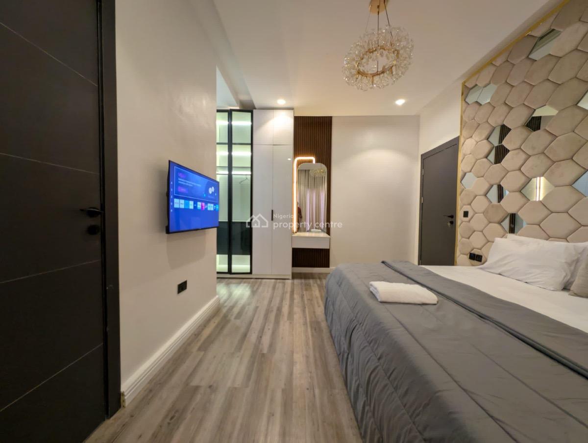 Zoe: Brand New Smart Luxury 2 Bedrooms Apartment with Swimming Pool, Lekki Phase 1, Lekki, Lagos, Flat / Apartment Short Let