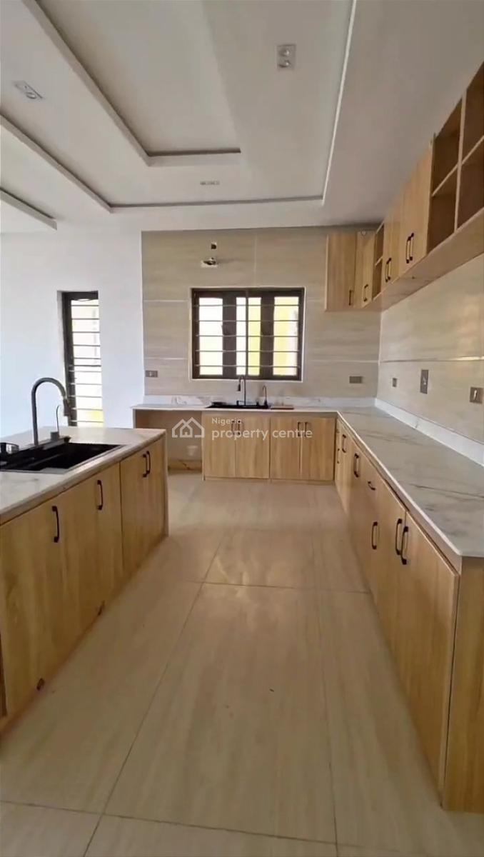 *executive Ensuite 2 Bedroom Luxury Apartment, Atlantic View Est, Lekki, Lagos, Flat / Apartment for Rent