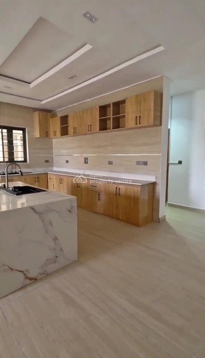 *executive Ensuite 2 Bedroom Luxury Apartment, Atlantic View Est, Lekki, Lagos, Flat / Apartment for Rent