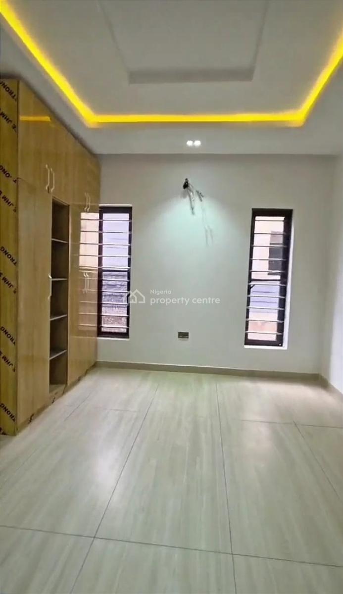 *executive Ensuite 2 Bedroom Luxury Apartment, Atlantic View Est, Lekki, Lagos, Flat / Apartment for Rent