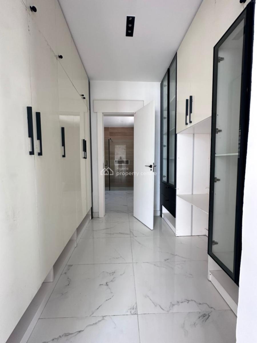 Spacious 5 Bedroom Detached with Pool  and Bq, Osapa, Lekki, Lagos, Detached Duplex for Sale