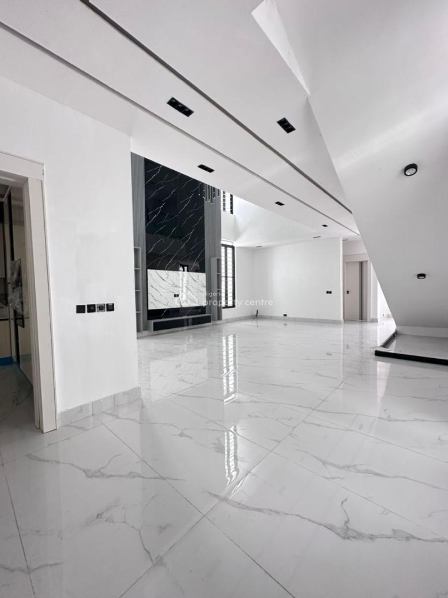 Spacious 5 Bedroom Detached with Pool  and Bq, Osapa, Lekki, Lagos, Detached Duplex for Sale