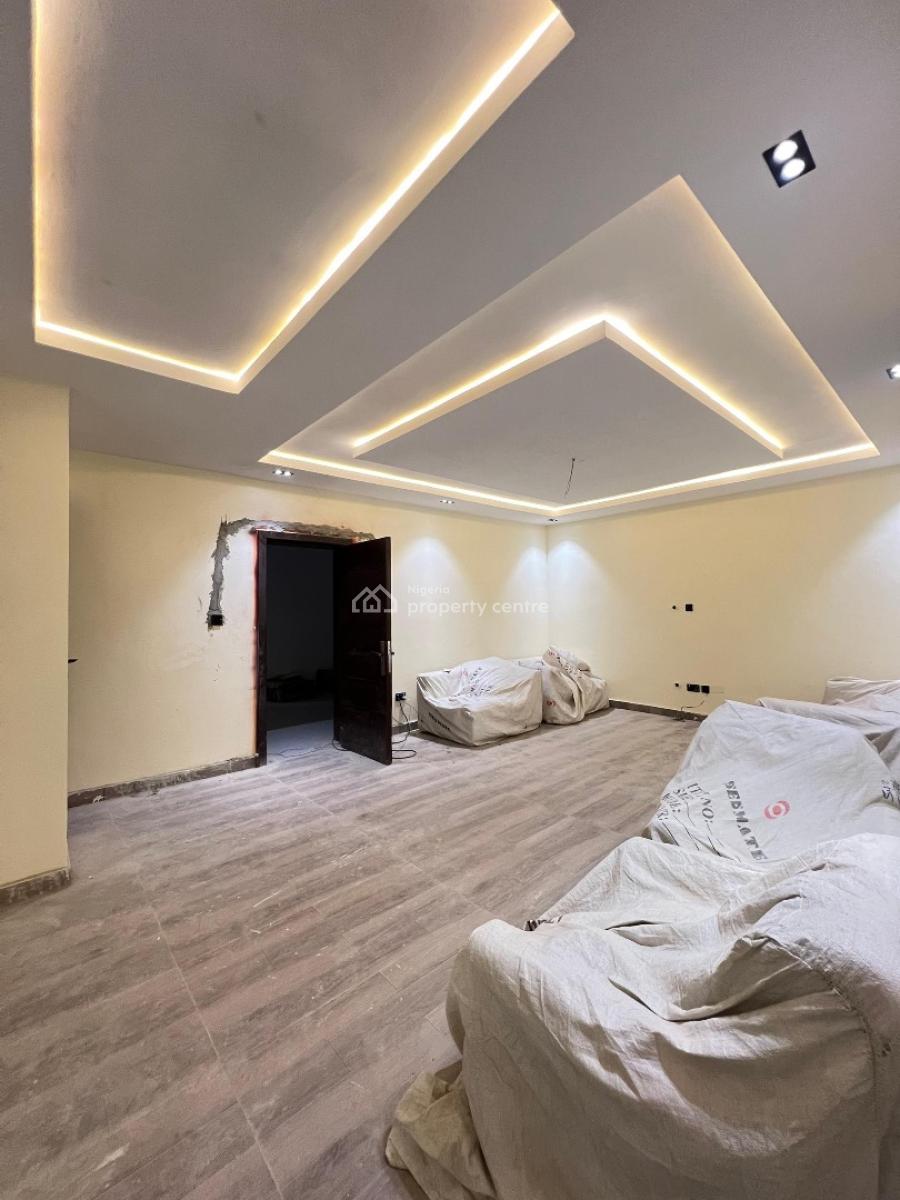 Spacious 2 Bedroom Apartment with Gym and Elevator, Ikate, Lekki, Lagos, Flat / Apartment for Sale