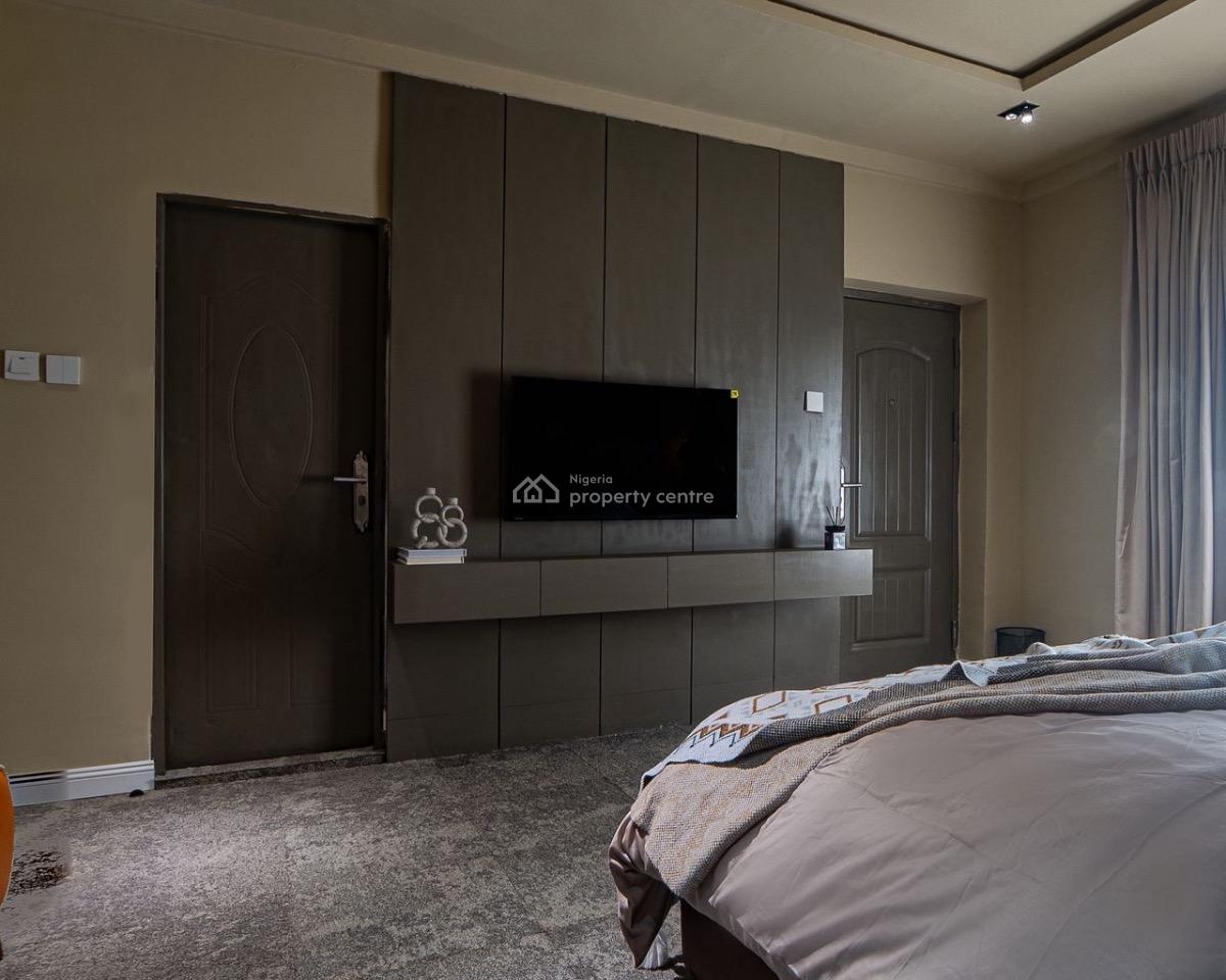 Introducing Leo: a Brand New Luxury 2 Bedroom Apartment with Ps5, Guzape District, Abuja, Detached Duplex Short Let