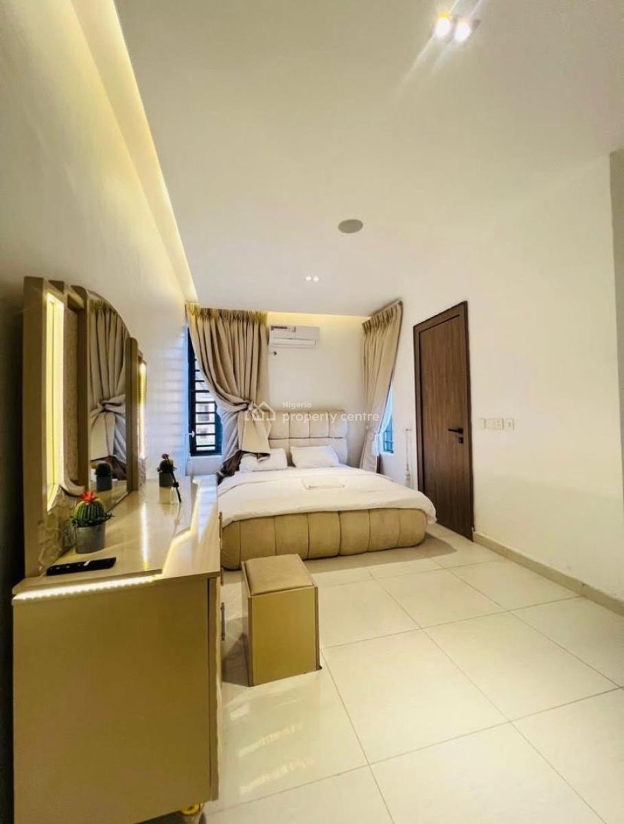 2 Bedroom Furnished Apartment with Pool and Gym, Agungi, Lekki, Lagos, Flat / Apartment for Rent