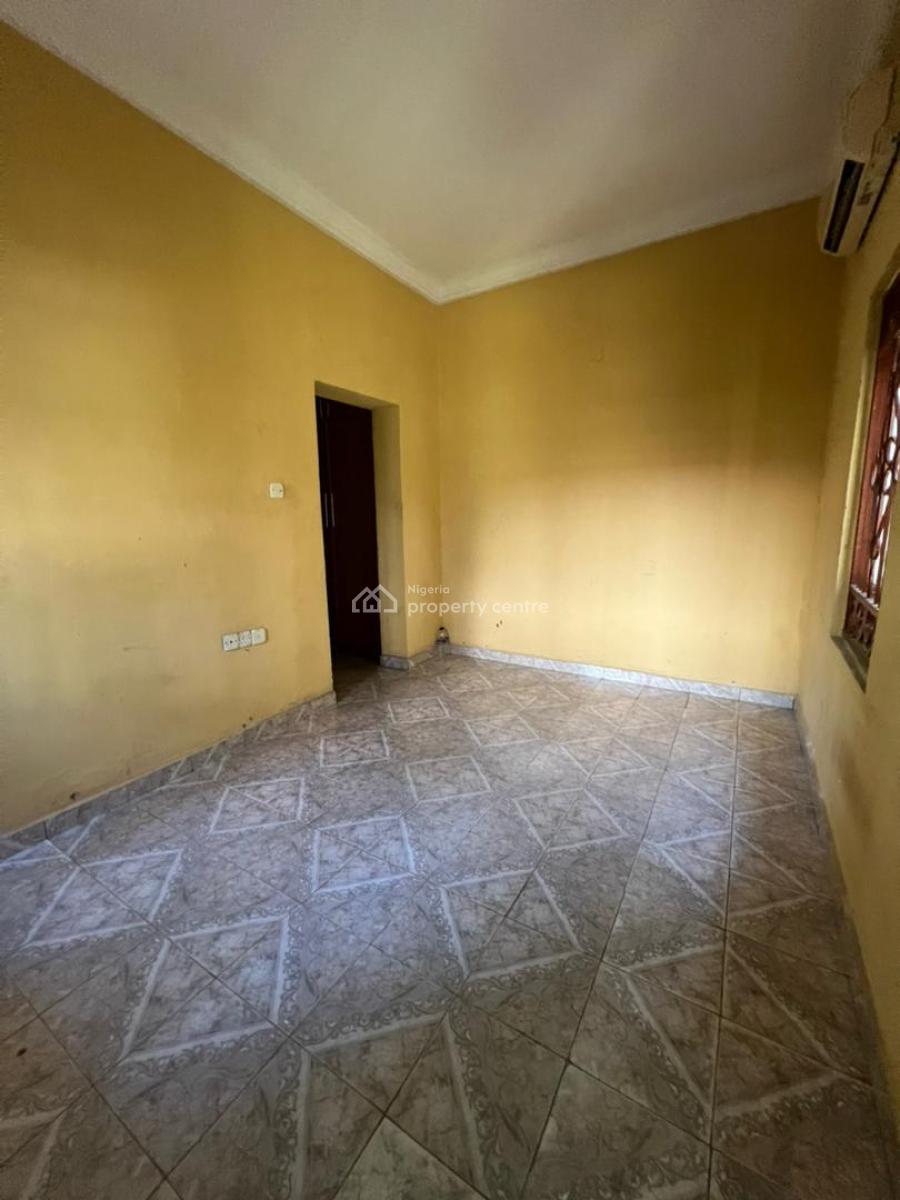 Opulent 4 Bedroom Apartment, Lekki Phase 1, Lekki, Lagos, Flat / Apartment for Rent