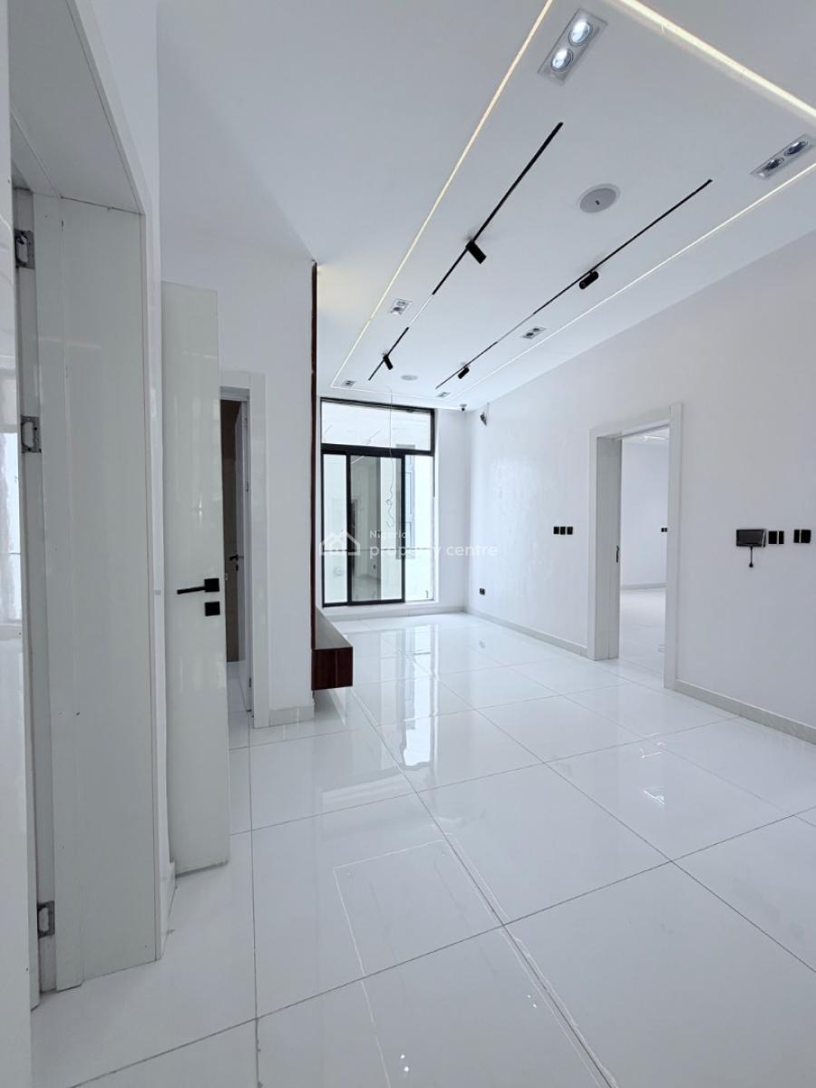 Luxury 5-bedroom Fully Detached Home with Bq & Swimming Pool -- Chevron, Chevron, Lekki, Lagos, Detached Duplex for Sale