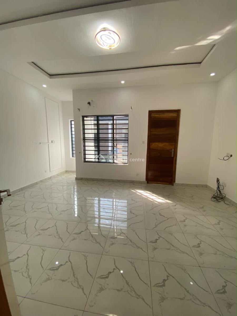 Standard (master) Room in a Duplex, Orchid Road Lekki Lagos, Lekki, Lagos, Self Contain (single Rooms) for Rent