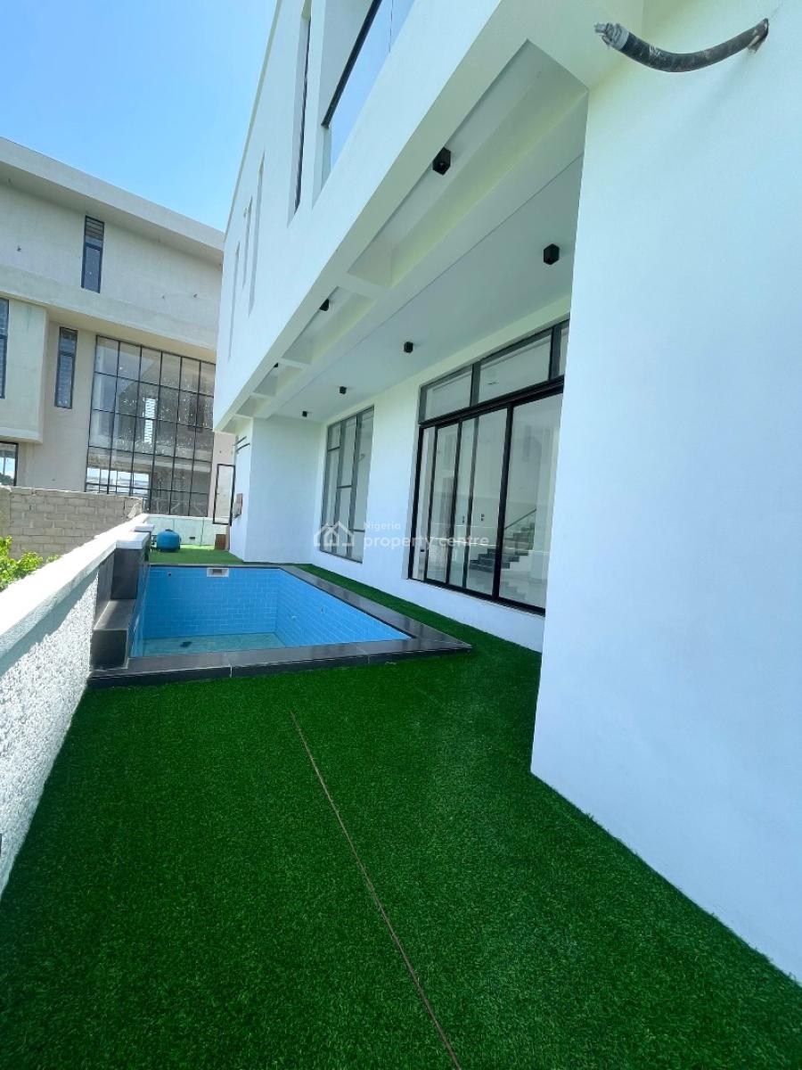 5 Bedroom Duplex with a Swimming Pool and Bq, Ikota, Lekki, Lagos, Detached Duplex for Sale