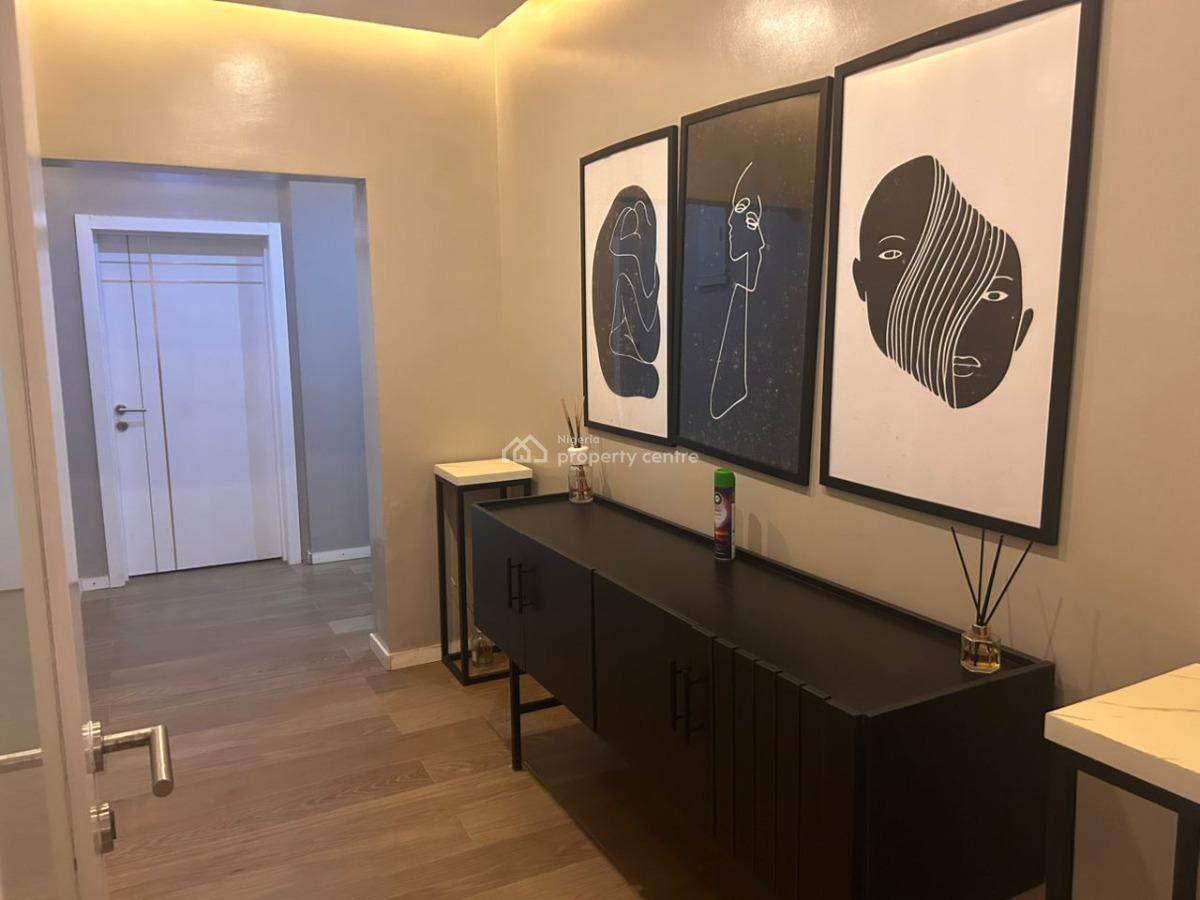 Spacious 3 Bedroom Flat with 1 Bq, Ikoyi, Lagos, House for Sale