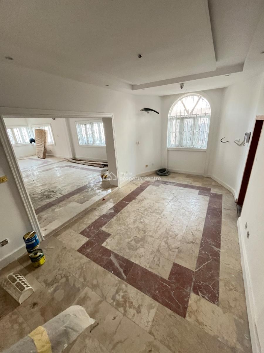 Newly Renovated 4 Bedrooms Maisonette with a Bq, Parkview, Ikoyi, Lagos, Flat / Apartment for Rent
