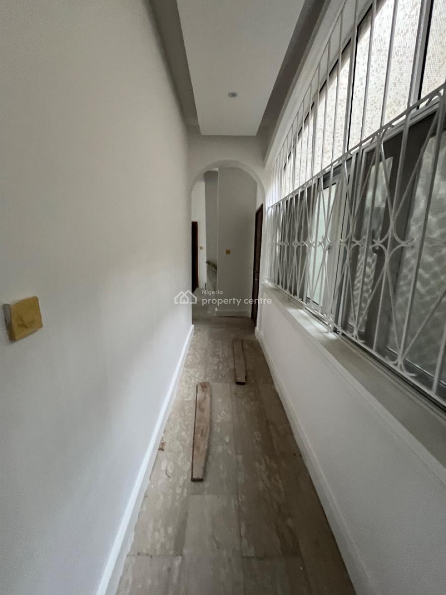 Newly Renovated 4 Bedrooms Maisonette with a Bq, Parkview, Ikoyi, Lagos, Flat / Apartment for Rent