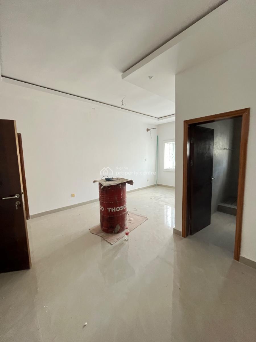Newly Renovated 4 Bedrooms Maisonette with a Bq, Parkview, Ikoyi, Lagos, Flat / Apartment for Rent