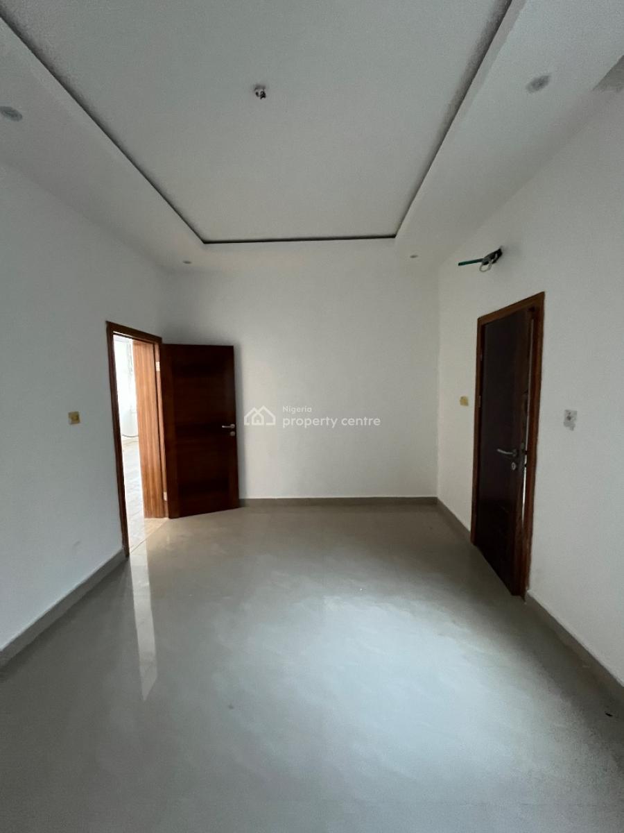 Newly Renovated 4 Bedrooms Maisonette with a Bq, Parkview, Ikoyi, Lagos, Flat / Apartment for Rent