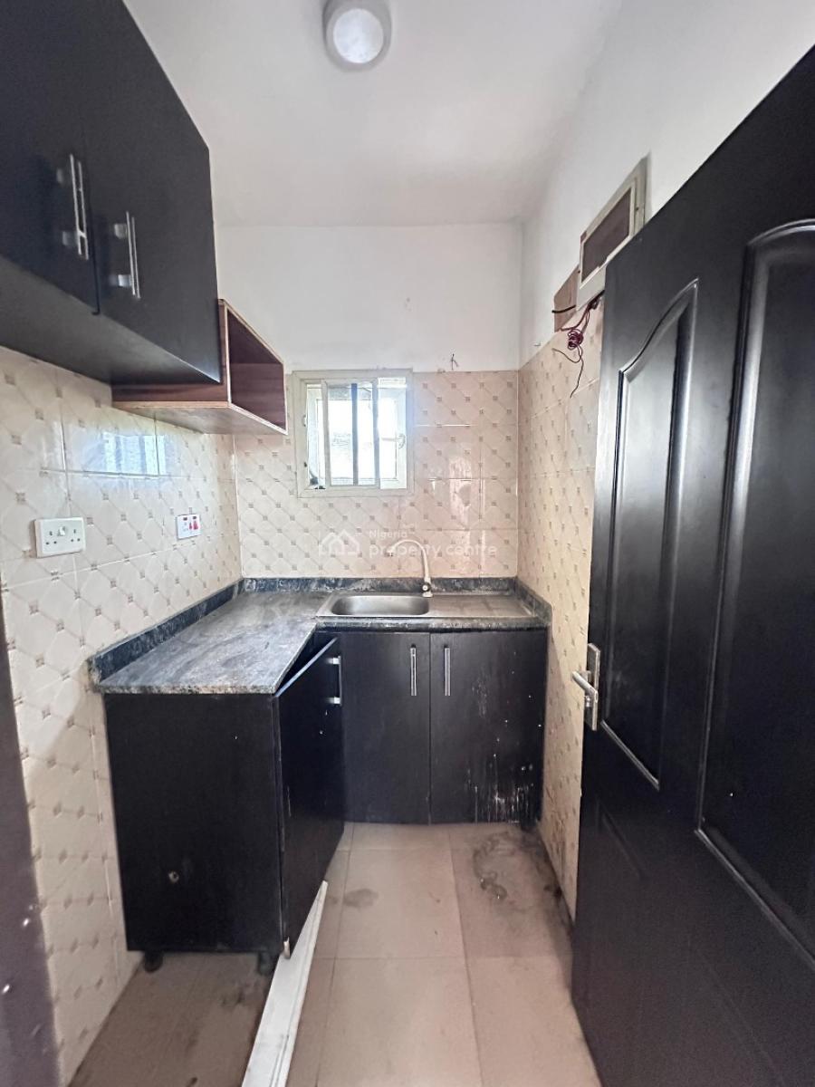 Serviced Mini Flat in a Gated Estate (first Floor, Eleganza  Garden, Ikota, Lekki, Lagos, Mini Flat (room and Parlour) for Rent