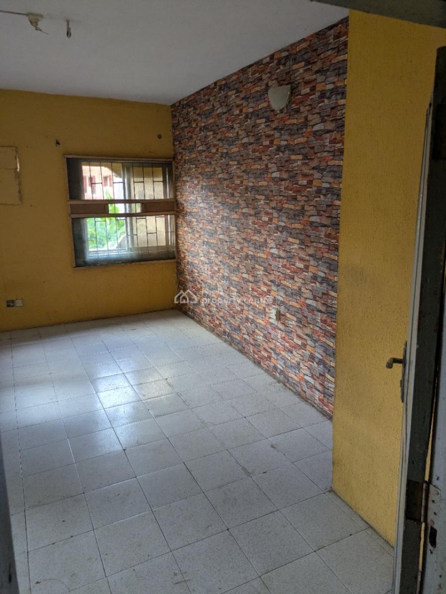 2 Bedroom Flat, Faith Street, Comfort Oboh Estate., Kirikiri, Apapa, Lagos, Flat / Apartment for Rent