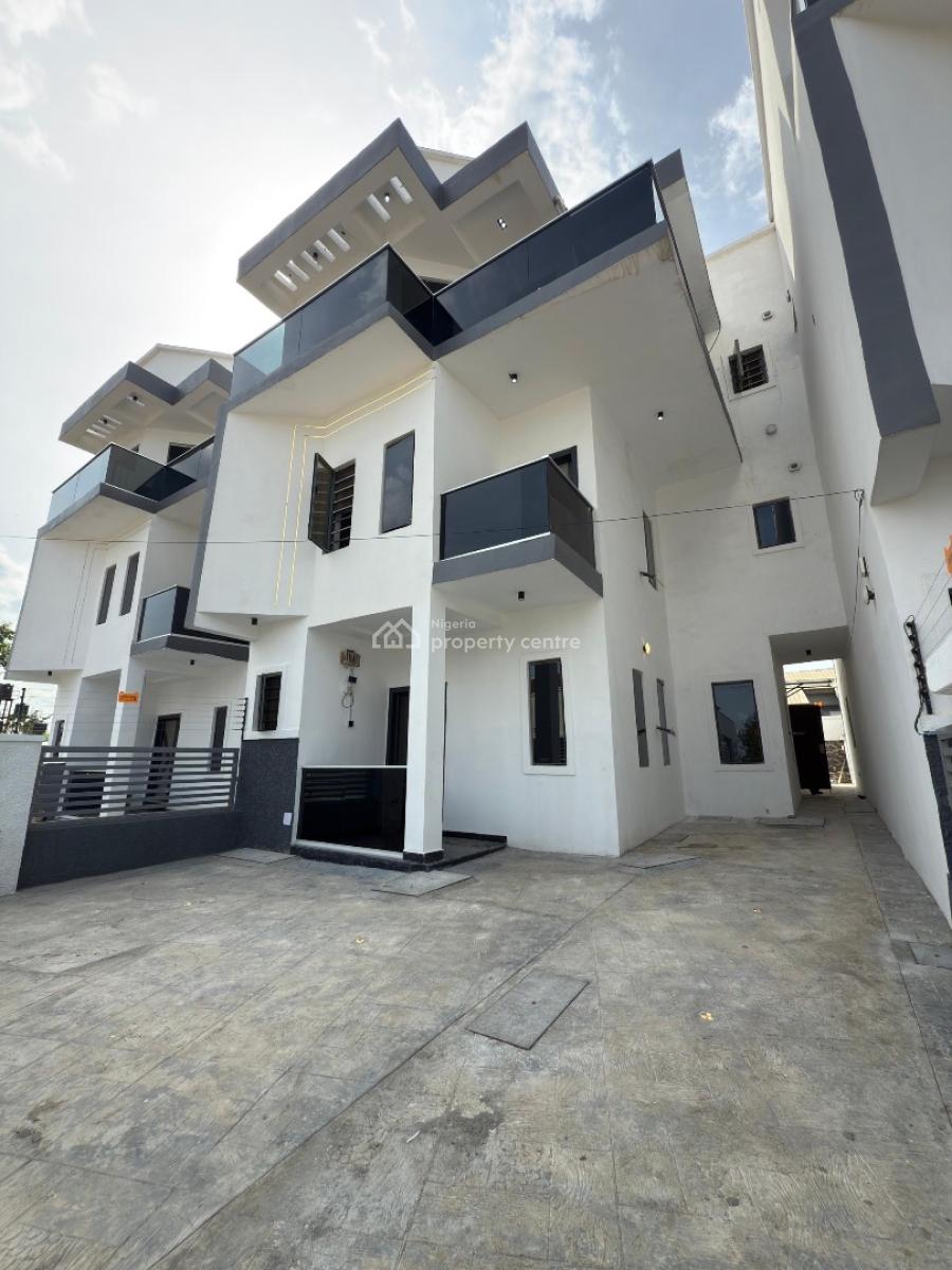 4 Bedrooms Penthouse Terraces with Premium Modern Facilities., Carlton Gate Estate, Beside Kolapo Ishola Gra, Ibadan., Akobo, Ibadan, Oyo, Terraced Duplex for Sale