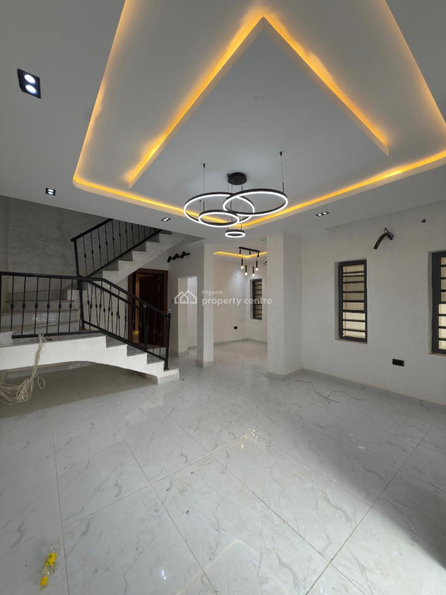 4 Bedrooms Penthouse Terraces with Premium Modern Facilities., Carlton Gate Estate, Beside Kolapo Ishola Gra, Ibadan., Akobo, Ibadan, Oyo, Terraced Duplex for Sale