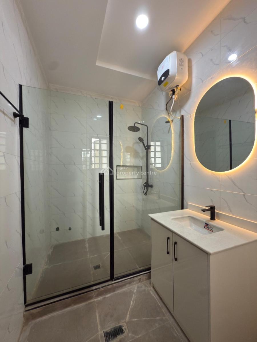 4 Bedrooms Penthouse Terraces with Premium Modern Facilities., Carlton Gate Estate, Beside Kolapo Ishola Gra, Ibadan., Akobo, Ibadan, Oyo, Terraced Duplex for Sale