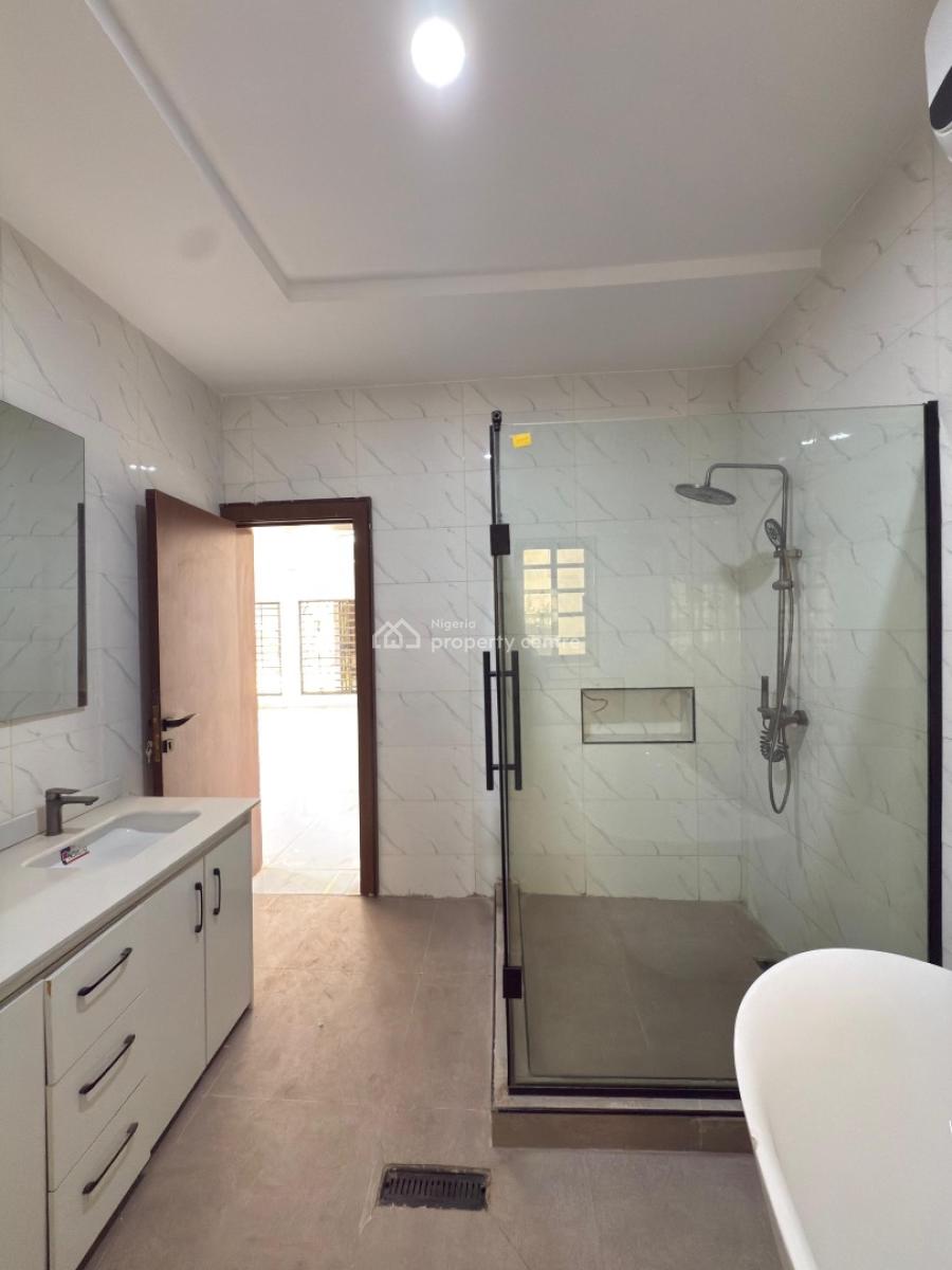4 Bedrooms Penthouse Terraces with Premium Modern Facilities., Carlton Gate Estate, Beside Kolapo Ishola Gra, Ibadan., Akobo, Ibadan, Oyo, Terraced Duplex for Sale