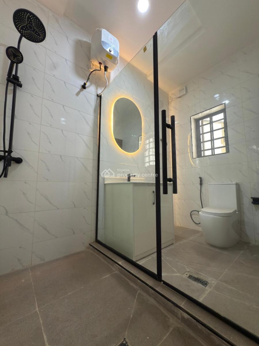 4 Bedrooms Penthouse Terraces with Premium Modern Facilities., Carlton Gate Estate, Beside Kolapo Ishola Gra, Ibadan., Akobo, Ibadan, Oyo, Terraced Duplex for Sale