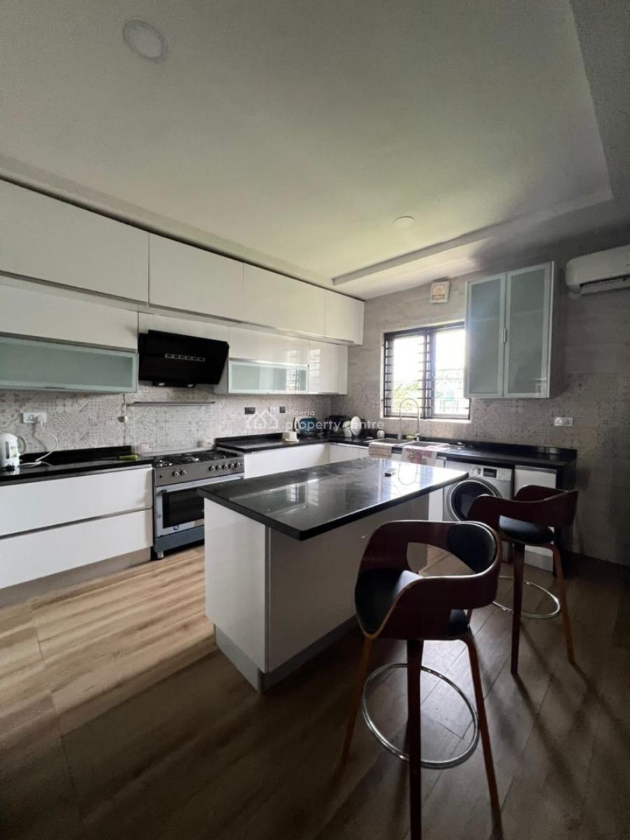 3 Bedroom Maisonette, Ikoyi, Lagos, Flat / Apartment for Rent