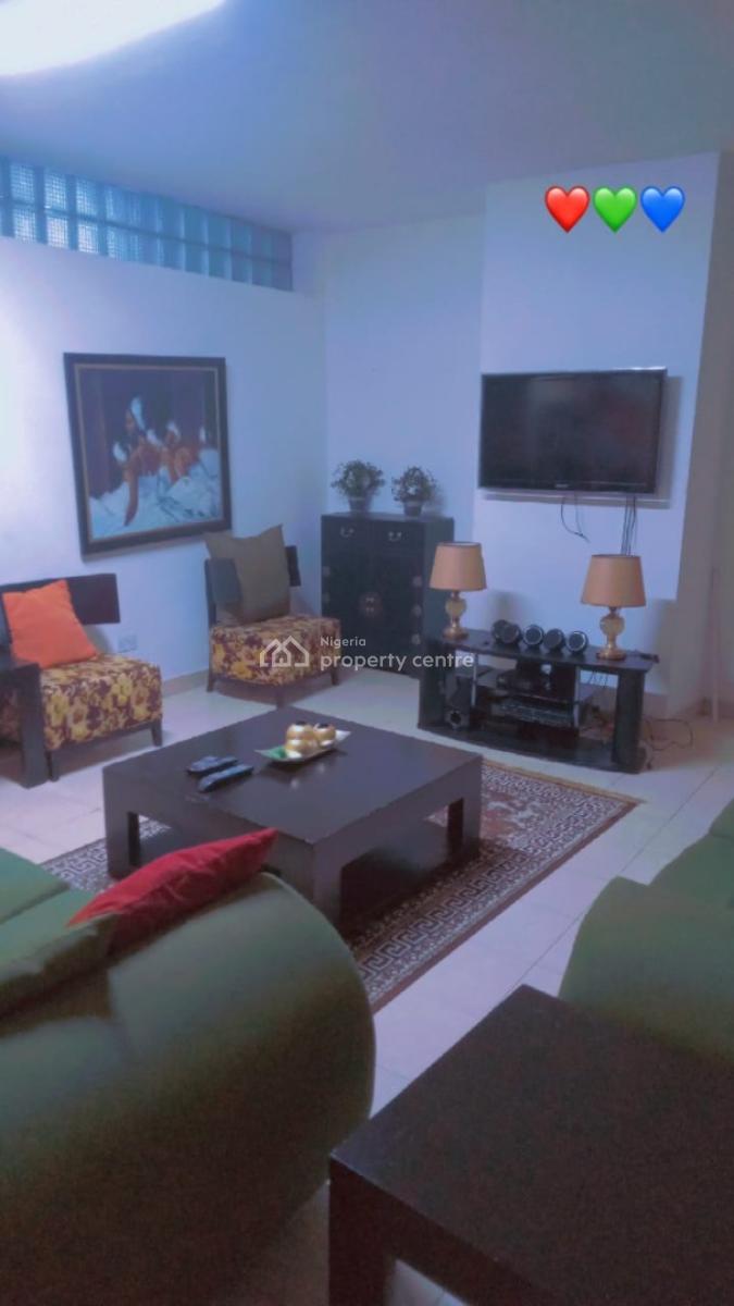 2 Bedrooms Luxury Flat with 1 Bq, Ikoyi, Lagos, Flat / Apartment for Sale