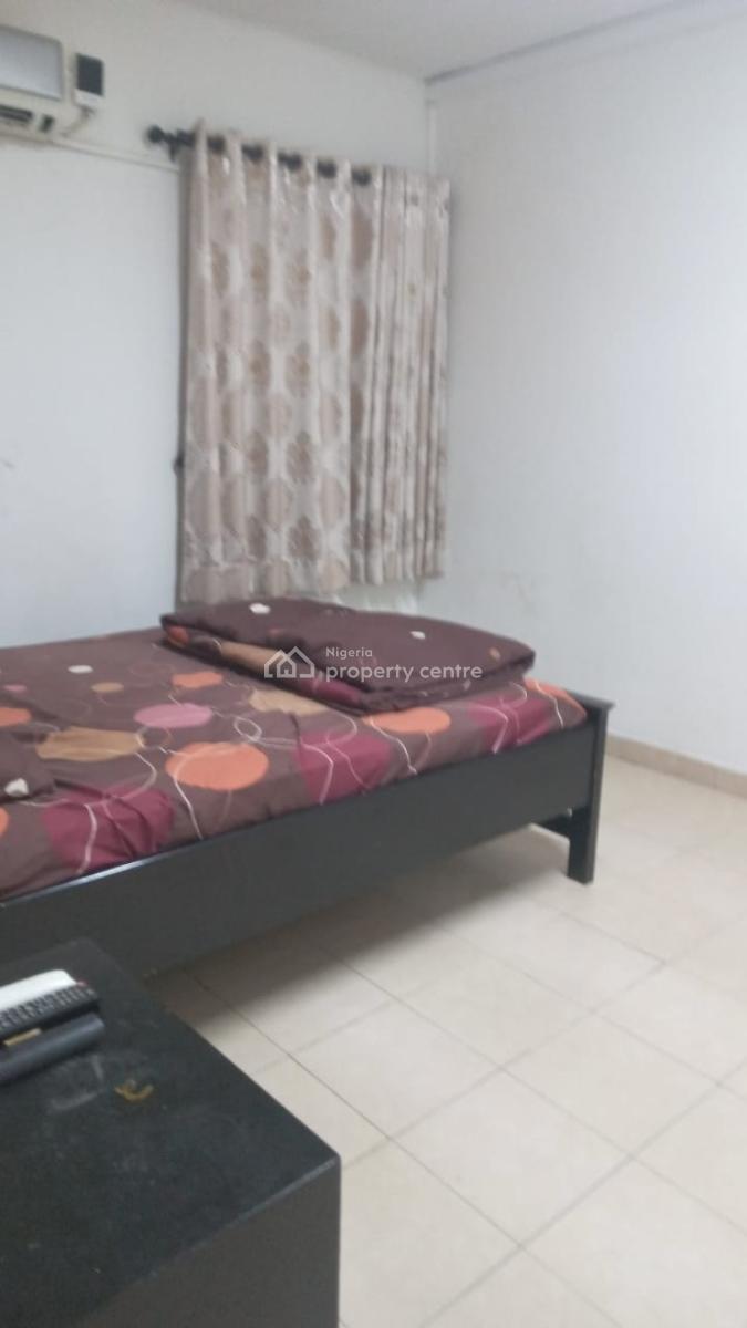 2 Bedrooms Luxury Flat with 1 Bq, Ikoyi, Lagos, Flat / Apartment for Sale