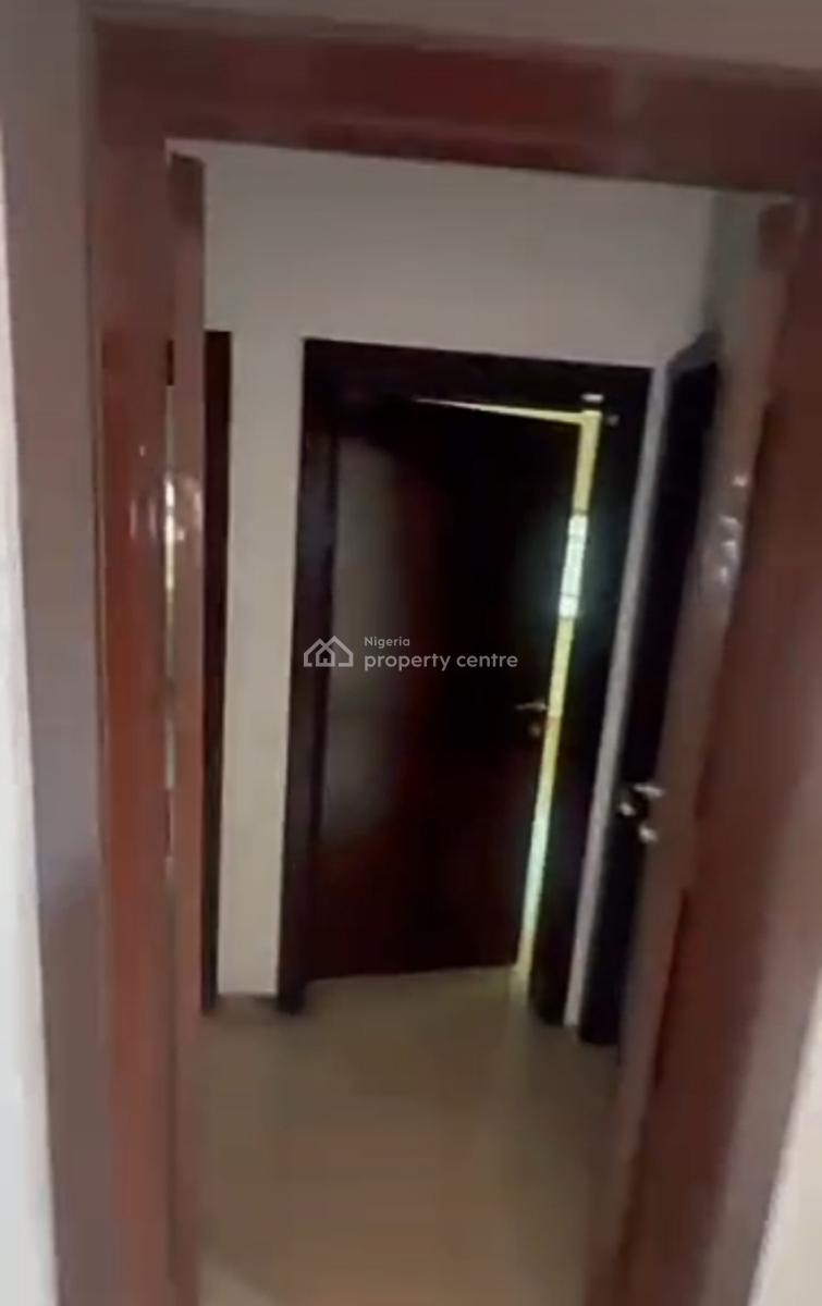 Spacious 2 Bedroom Upstairs Apartment at Badore { Video}, Badore, Ajah, Lagos, Flat / Apartment for Rent