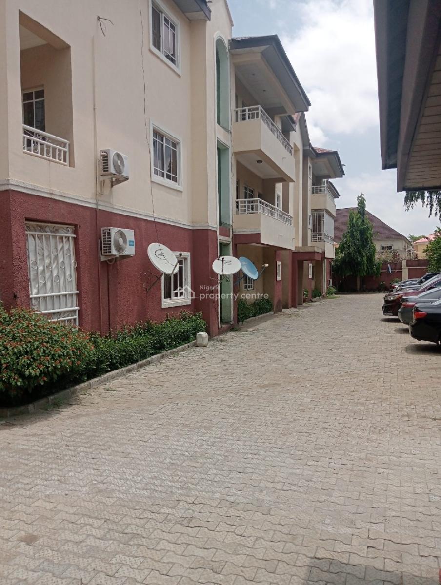 3 Bedroom Standard Apartment Now Available, Utako Main By Arab, Utako, Abuja, Flat / Apartment for Rent