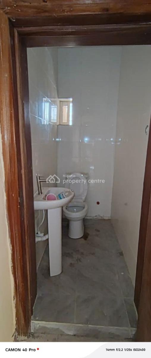 Newly Renovated and Standard 2 Bedroom Flat, Behind Eti-osa Local Government Lekk Lagos, Lekki, Lagos, Flat / Apartment for Rent
