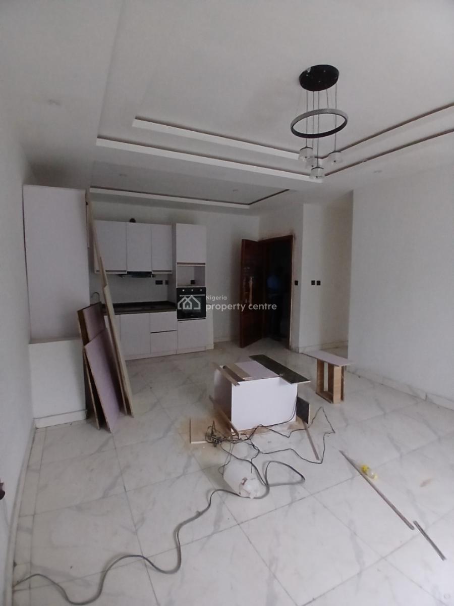 Brand New and Serviced with 24/7 Power Supply 2 Bedroom En-suite Flat, Ikate, Lekki, Lagos, Flat / Apartment for Rent