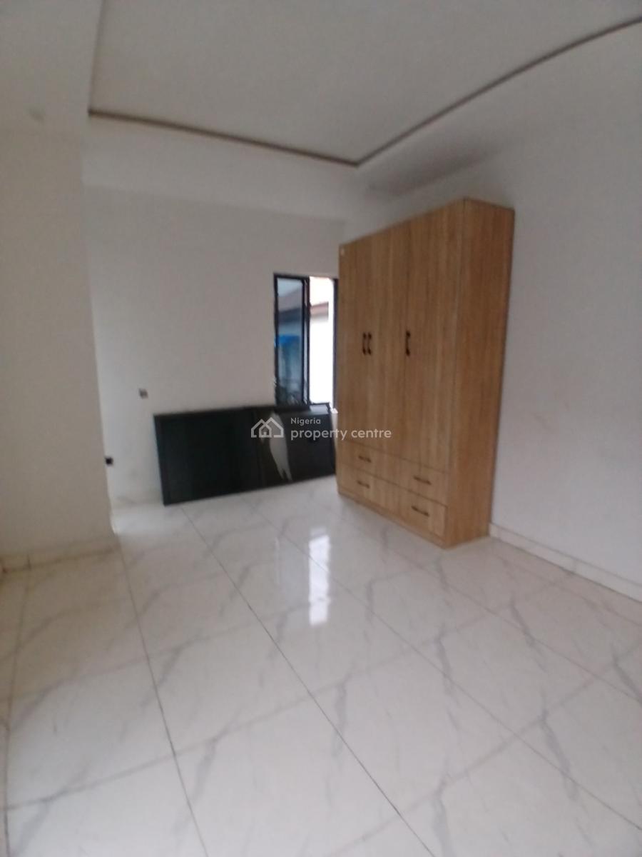 Brand New and Serviced with 24/7 Power Supply 2 Bedroom En-suite Flat, Ikate, Lekki, Lagos, Flat / Apartment for Rent
