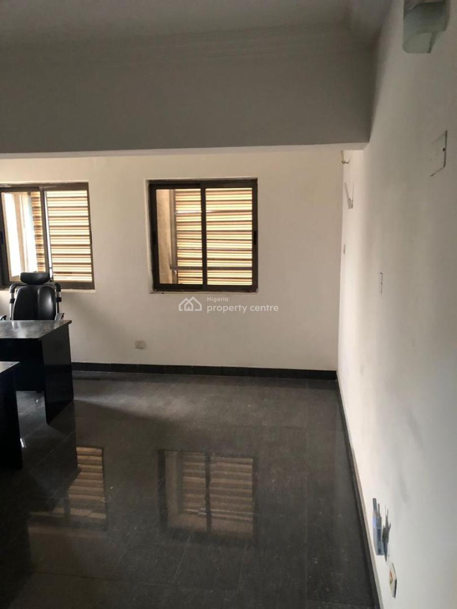 Luxury 4 Bedroom Flat with Bq in a Prime Location, Off Adeola Odeku, Victoria Island (vi), Lagos, Flat / Apartment for Sale
