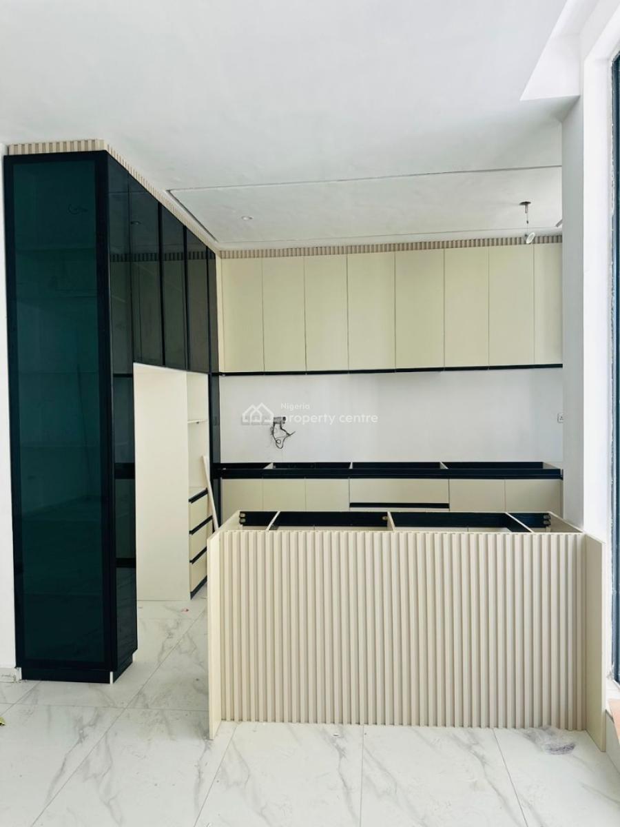 Luxury 2 Bedroom Apartment with Governors Consent, Behind Nike Art Gallery, Lekki Phase 1, Lekki, Lagos, Flat / Apartment for Sale
