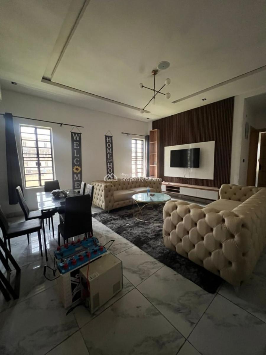 Exclusive 2 Bedroom Apartment with Pool & Gym in a Secure Estate, Ilasan, Lekki, Lagos, Flat / Apartment for Rent