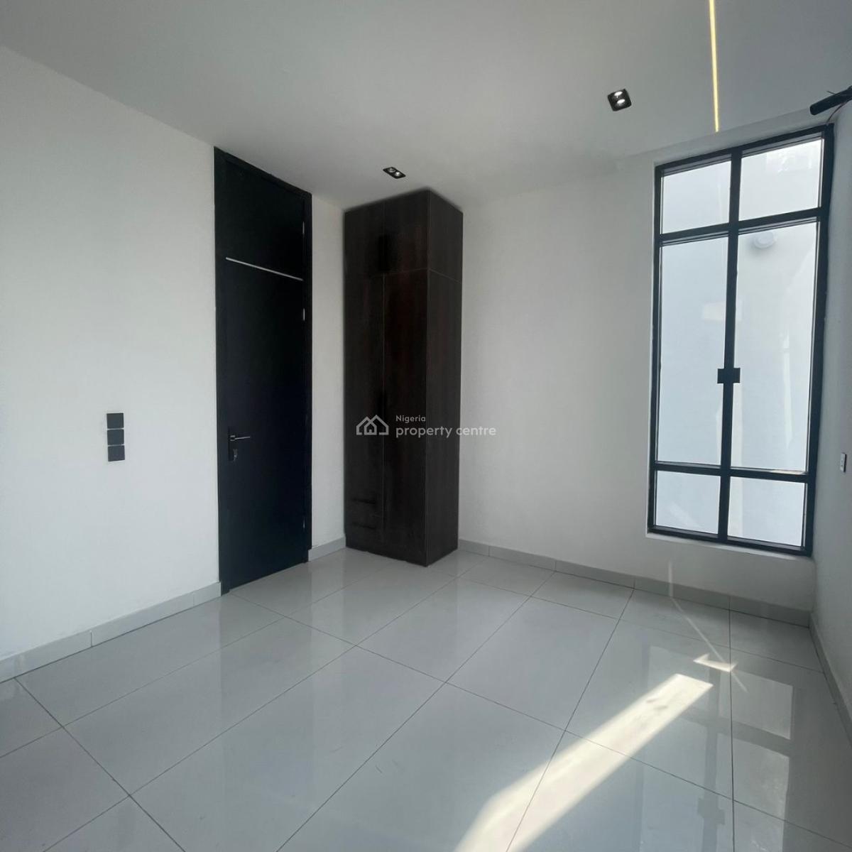 Exquisitely Detailed 5bedroom Fully Detached Duplex with Bq, Chevron, Lekki, Lagos, Detached Duplex for Sale
