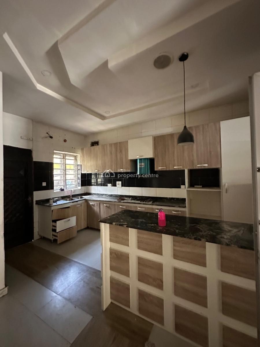 Luxury 4 Bedroom Terrace, Peace Estate, Sangotedo, Ajah, Lagos, Terraced Duplex for Rent